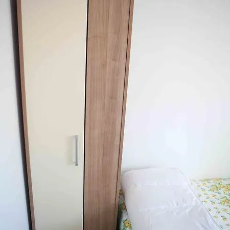 Ostricka Luka 13709c