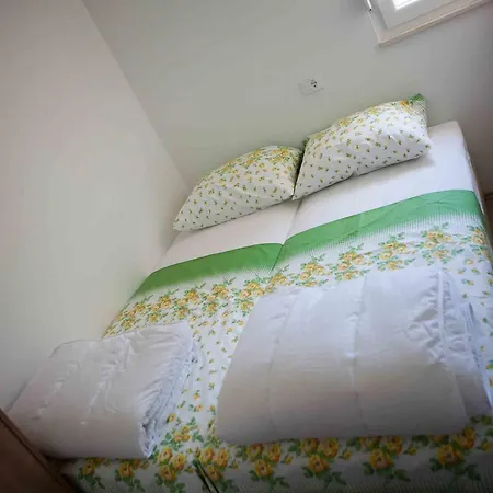 Ostricka Luka 13709c Apartamento Rogoznica (Sibenik-Knin)